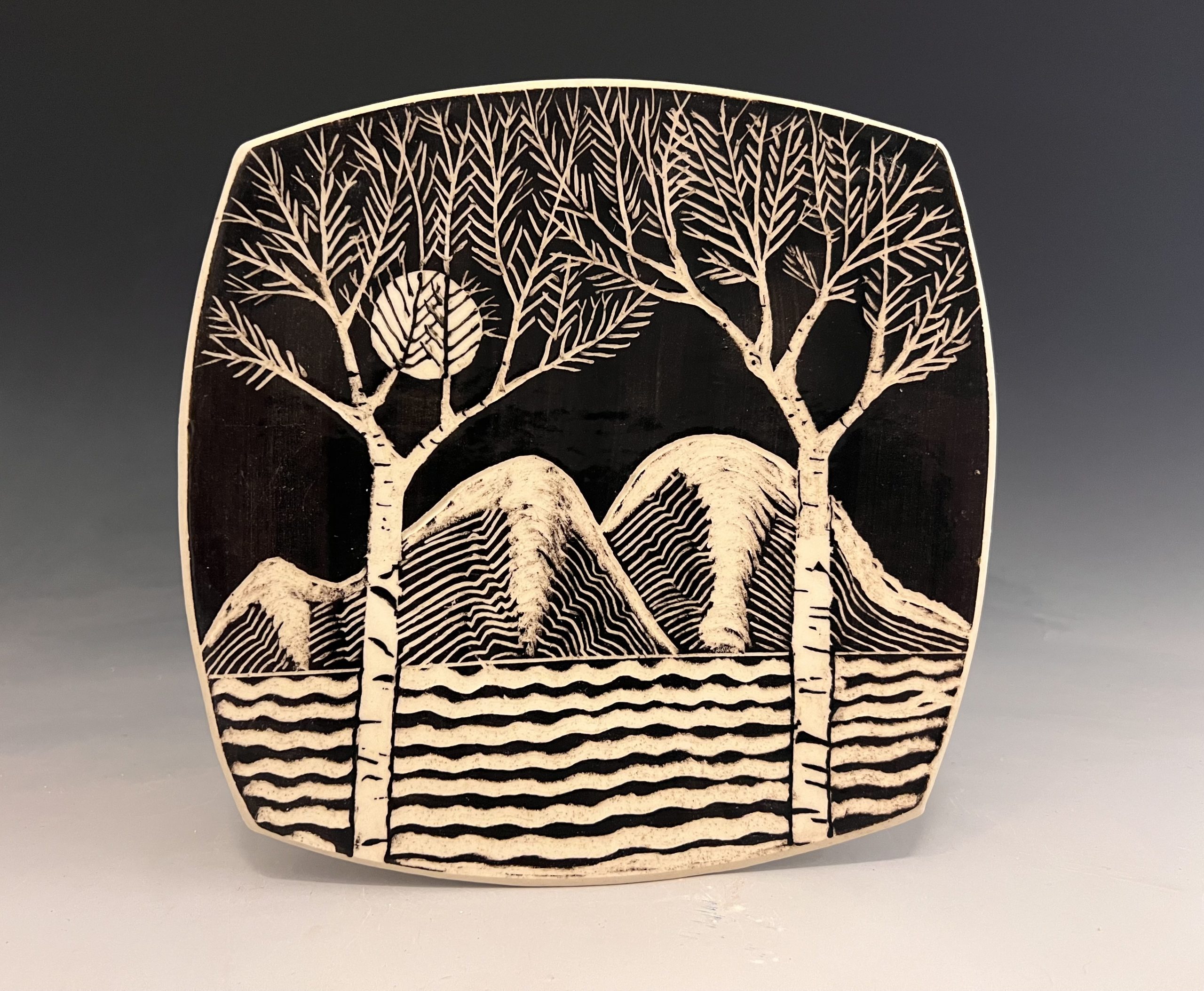 Hand-drawn square plate